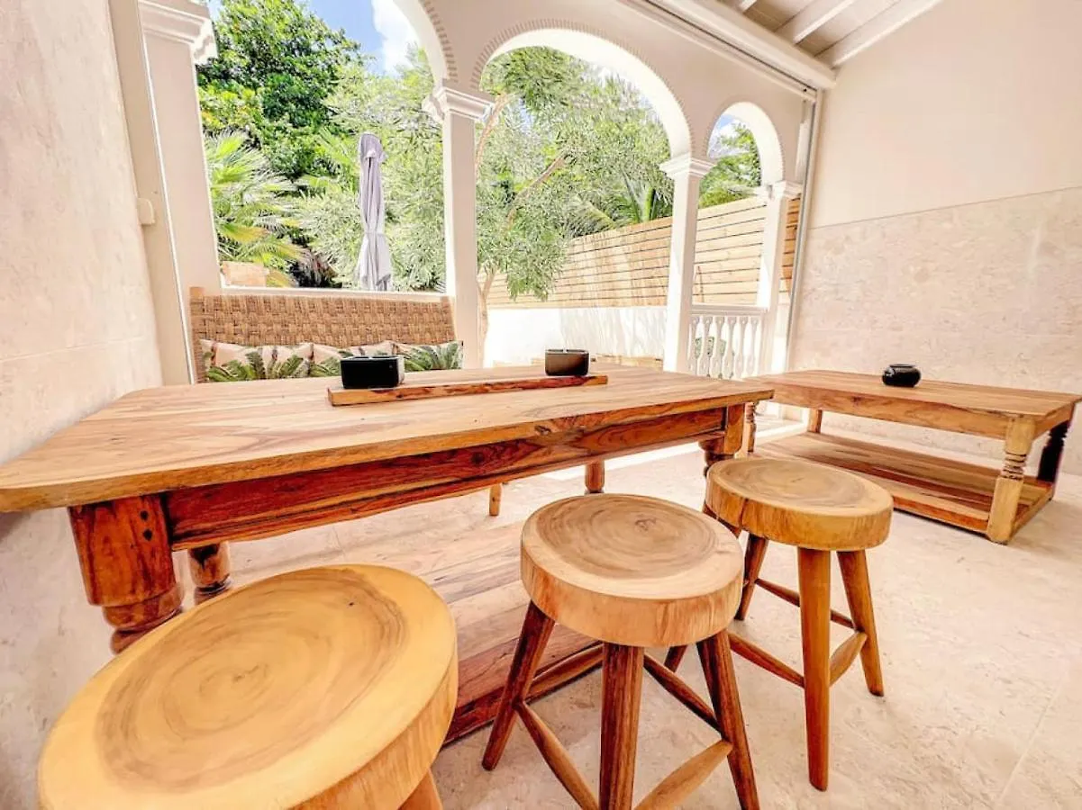 Villa Oh La La, 250M From The Beach, 2 Bedrooms Orient Bay 0*,  Sint Maarten/Saint Martin