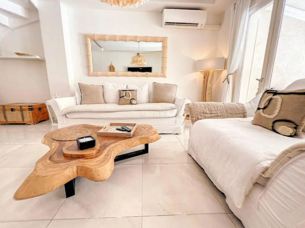 Villa Oh La La, 250M From The Beach, 2 Bedrooms Orient Bay Sint Maarten/Saint Martin